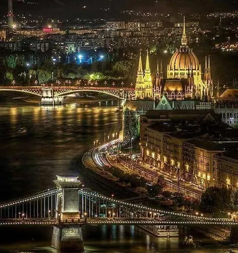 Appartement Always A Huge Sale! Budapest