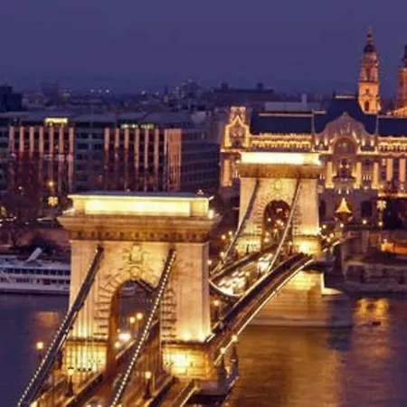 Always A Huge Sale! * Budapesta