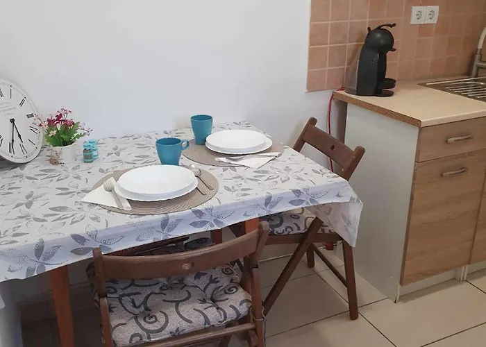 Always A Huge Sale! * Будапешт