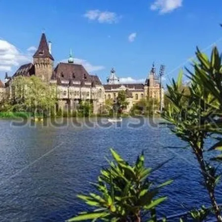 Always A Huge Sale! 아파트 *